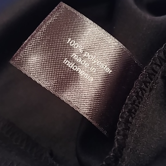 Lane Bryant Black Sleeveless Zip Back Top size 24 - Picture 3 of 4